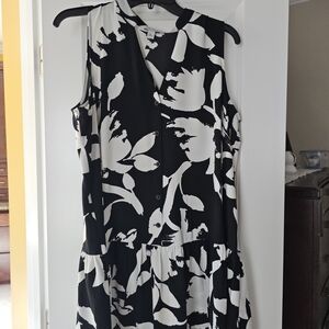 Nine West Black and White Floral Maxi Dress